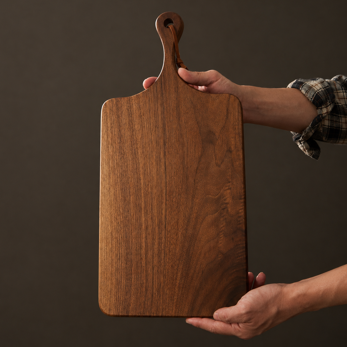 Verone North American Walnut Wood Cutting Board Large